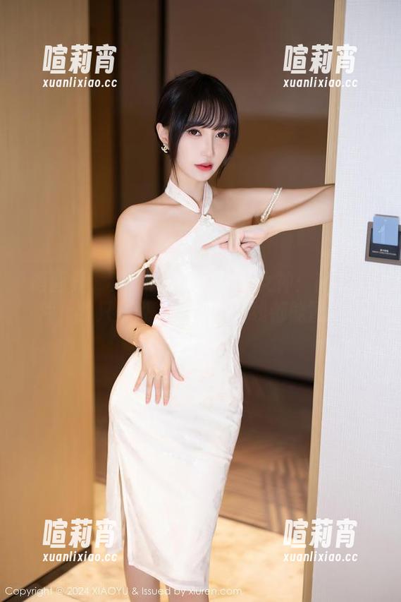 语画界-冯木木LRIS 语画界 - 冯木木LRIS旗袍女神:高清大片,我只想说,短路的电线都能冒火!