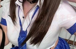 作品评测：贝贝琪Becky的牛仔裤设置了新标准，我的天，这种轮廓意外好看