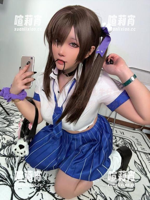 贝贝琪Becky 作品评测:贝贝琪Becky的牛仔裤设置了新标准,我的天,这种轮廓意外好看