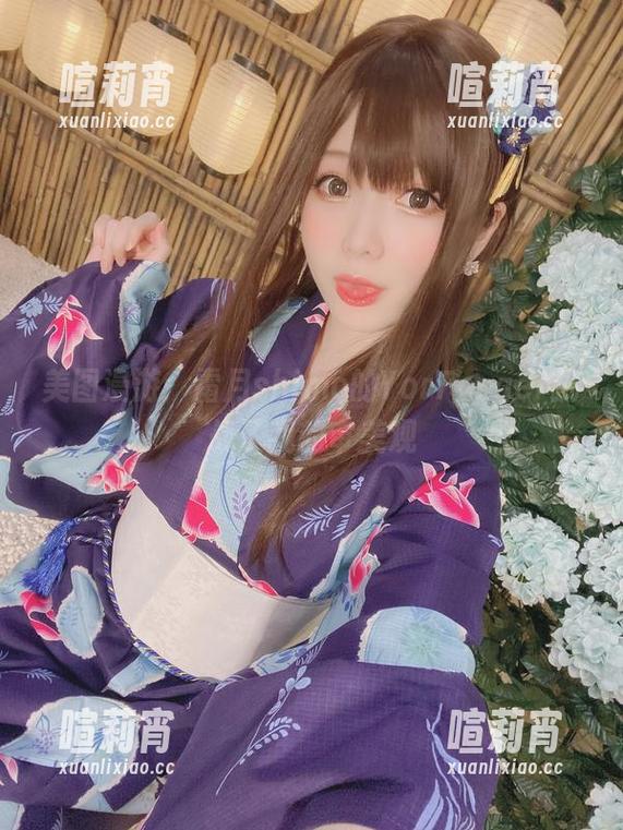 美图漫游：霜月shimo的YorForger挑战了我的审美观